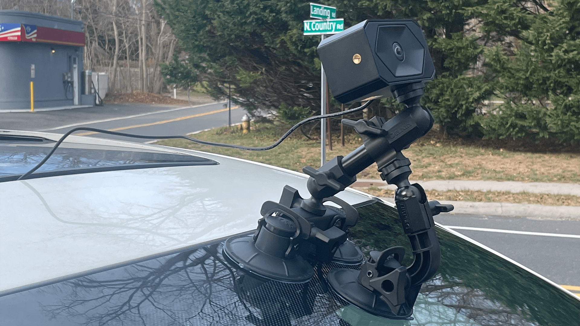 How do I mount my Hivemapper Dashcam? Here’s some inspo from the Hivemapper Community.