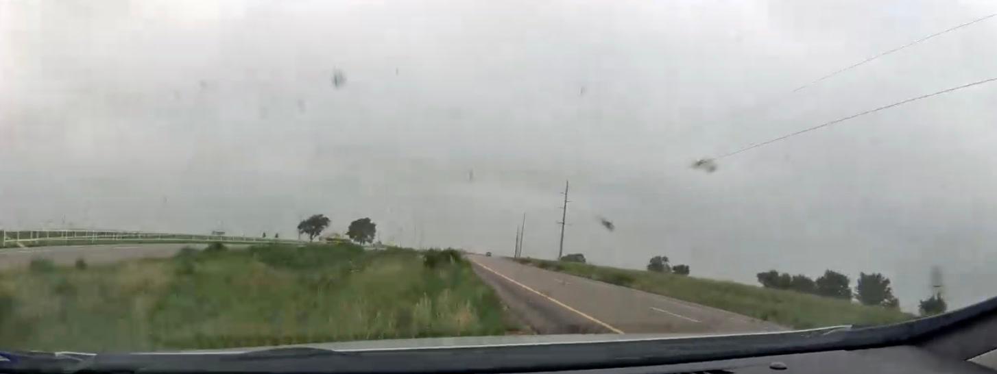 900,000 Driving Videos Exposed a Fundamental Problem in AI World Models